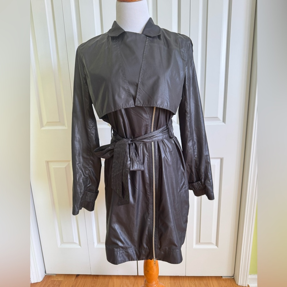 FACTORY By Eric Hart Black Lightweight Raincoat M